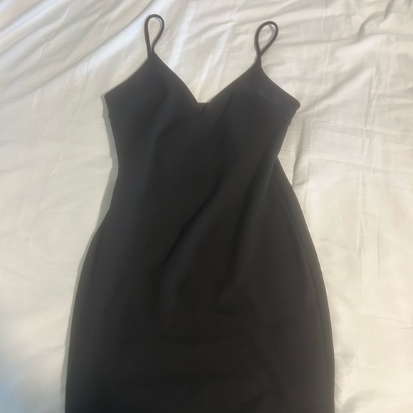 Black bodycon dress - Picture 1 of 2